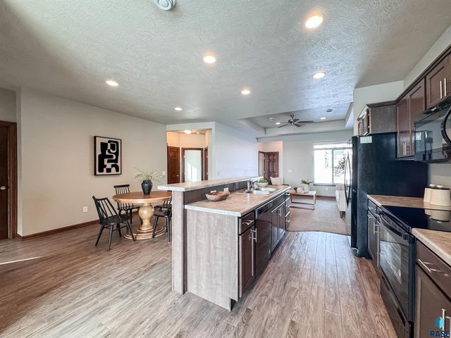 3405 E Bison Trl Trail, Sioux Falls, SD 57108