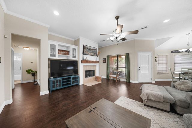 11718 Santa Fe Trail, Santa Fe, TX 77510