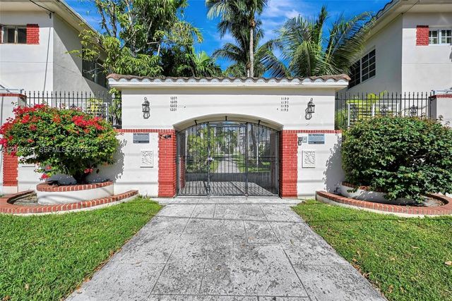 1195 Marseille Dr 5, Miami Beach, FL 33141