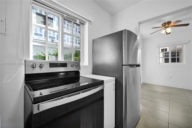 1195 Marseille Dr 5, Miami Beach, FL 33141