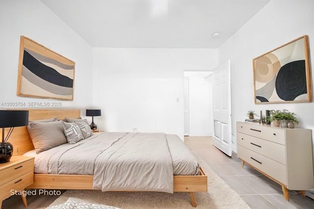 1195 Marseille Dr 5, Miami Beach, FL 33141
