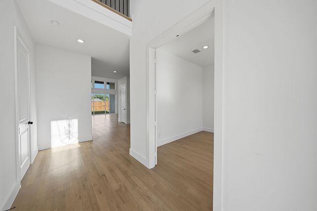 204 Hunters Glen Way, Allen, TX 75013