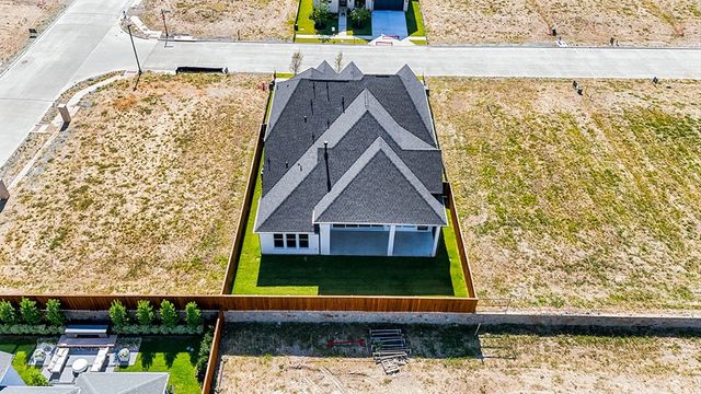 204 Hunters Glen Way, Allen, TX 75013
