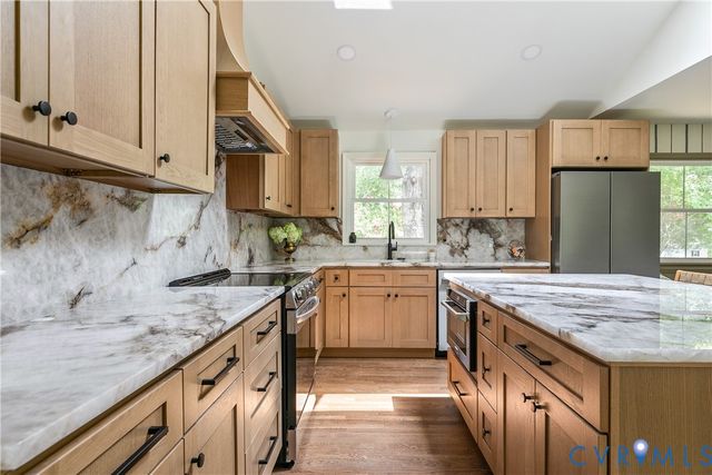 4601 Otterdale Rd, Moseley, VA 23120