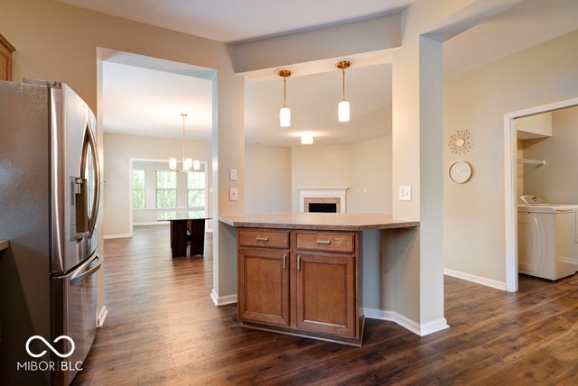 5611 Lipizzan Lane, Plainfield, IN 46168