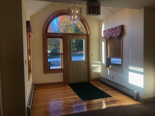 734F Route 4 East, Rutland Town, VT 05701