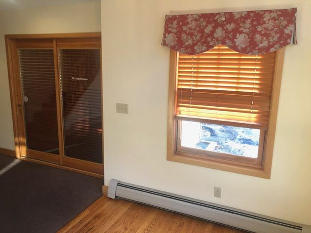 734F Route 4 East, Rutland Town, VT 05701