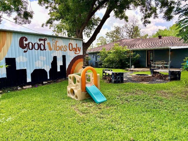 2306 Hialeah Drive, Houston, TX 77018