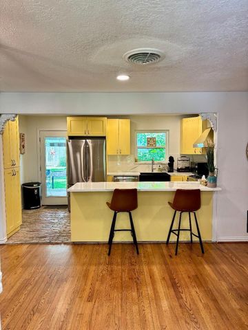 2306 Hialeah Drive, Houston, TX 77018