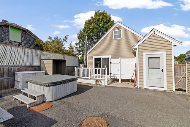 2783 Cranberry Hwy, Wareham, MA 02571