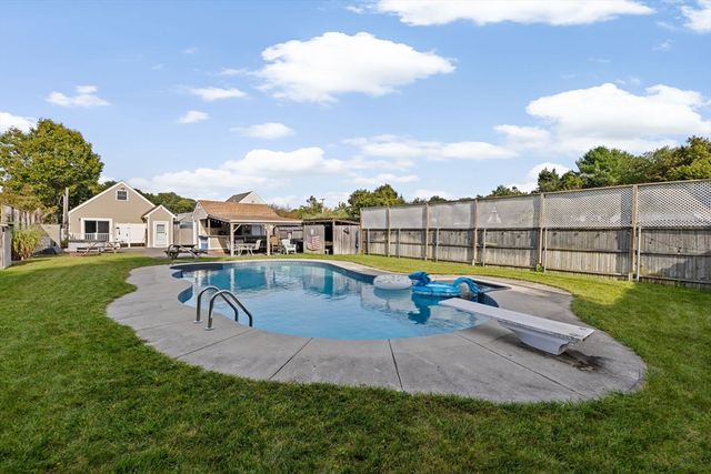 2783 Cranberry Hwy, Wareham, MA 02571