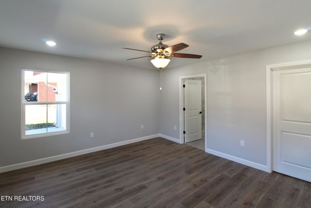 116 Longvale Drive, Knoxville, TN 37920