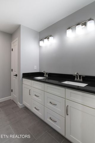 116 Longvale Drive, Knoxville, TN 37920