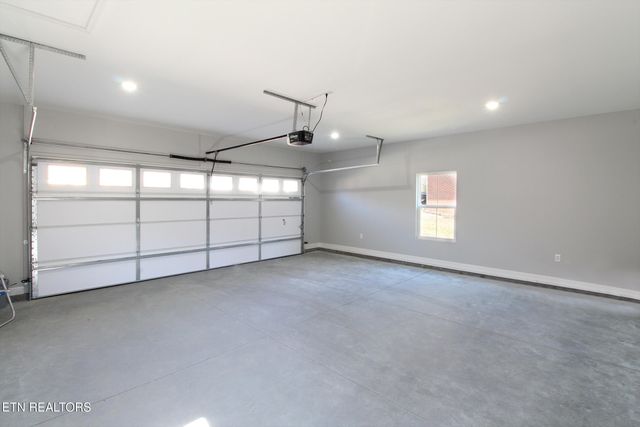 116 Longvale Drive, Knoxville, TN 37920