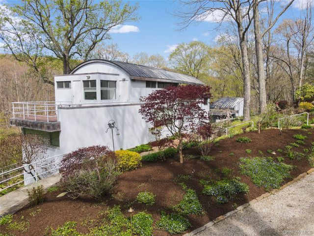 54 Cross Pond Road, Pound Ridge, NY 10576
