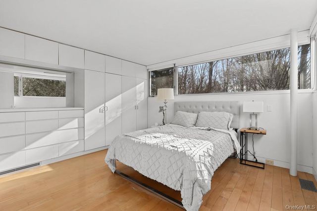 54 Cross Pond Road, Pound Ridge, NY 10576