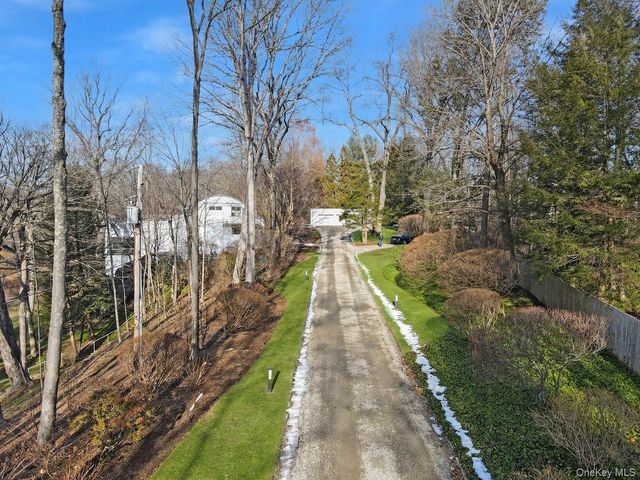 54 Cross Pond Road, Pound Ridge, NY 10576