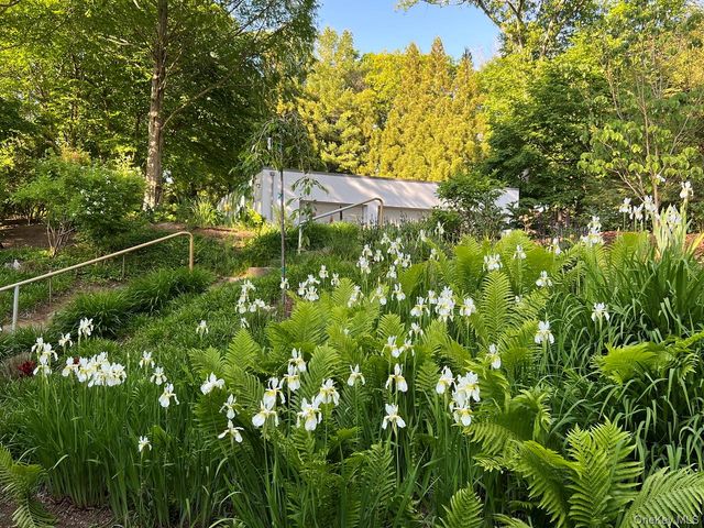 54 Cross Pond Road, Pound Ridge, NY 10576