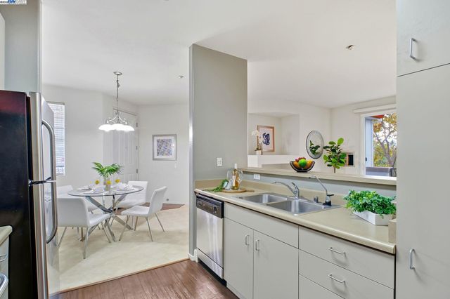 85560 MONTERRA TERRACE 301, Union City, CA 94587