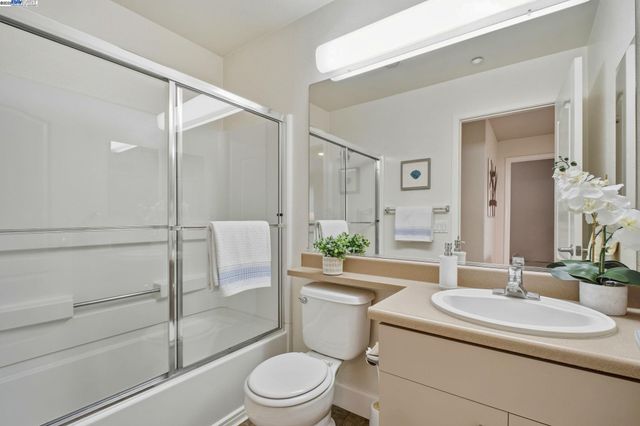 85560 MONTERRA TERRACE 301, Union City, CA 94587