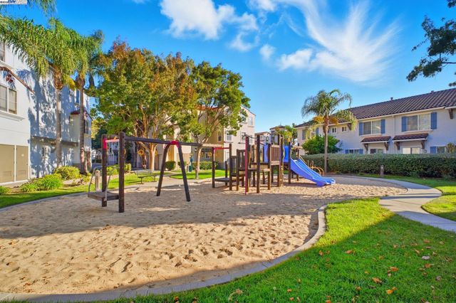 85560 MONTERRA TERRACE 301, Union City, CA 94587