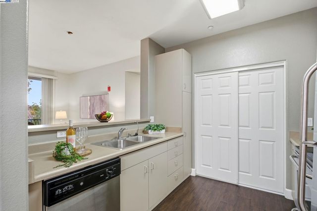 85560 MONTERRA TERRACE 301, Union City, CA 94587