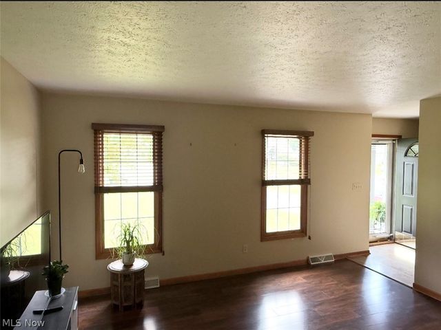 5547 Cider Mill Crossing, Austintown, OH 44515