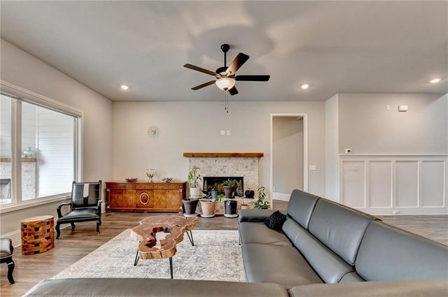 1930 Grand Lanier Drive, Buford, GA 30518