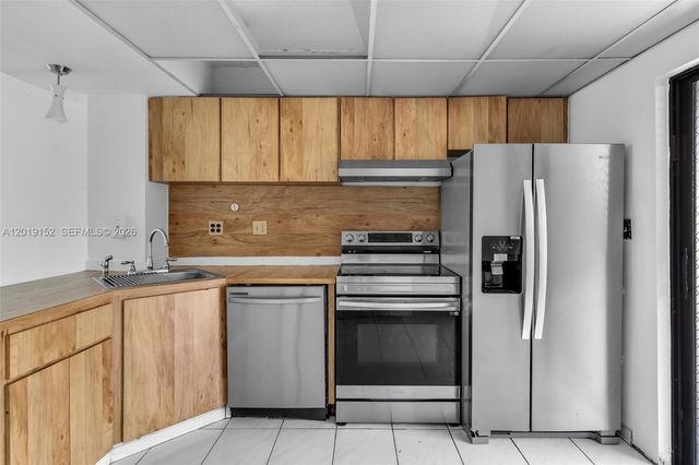 1811 SW 107th Ave 2302, Miami, FL 33165