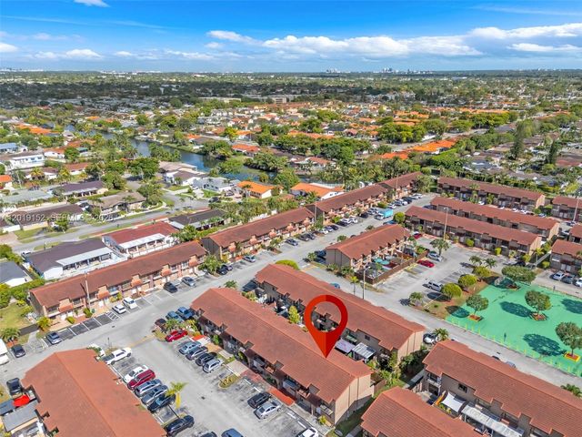 1811 SW 107th Ave 2302, Miami, FL 33165