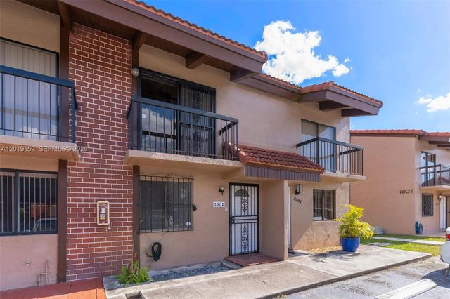 1811 SW 107th Ave 2302, Miami, FL 33165