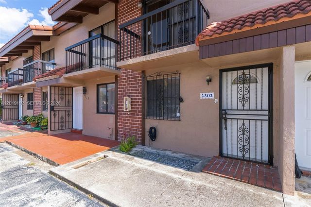 1811 SW 107th Ave 2302, Miami, FL 33165