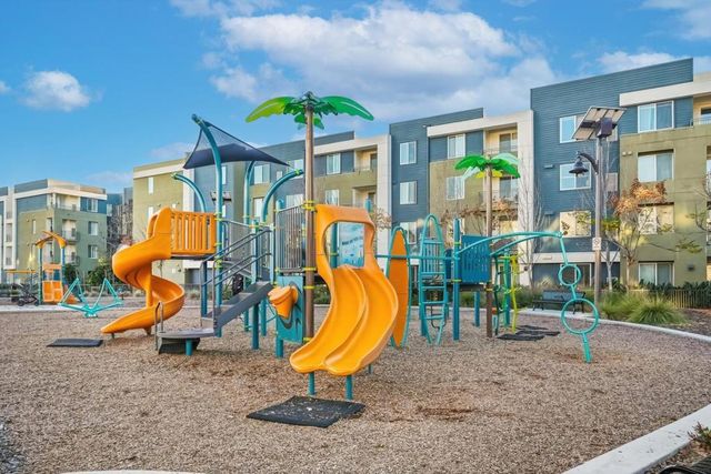 621 Blackbury Lane, San Jose, CA 95133