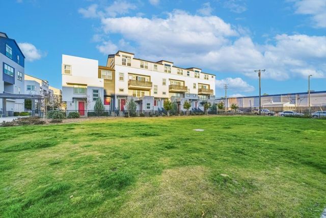 621 Blackbury Lane, San Jose, CA 95133