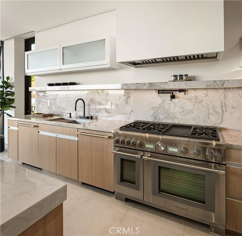 840 Gainsborough, Laguna Beach, CA 92651