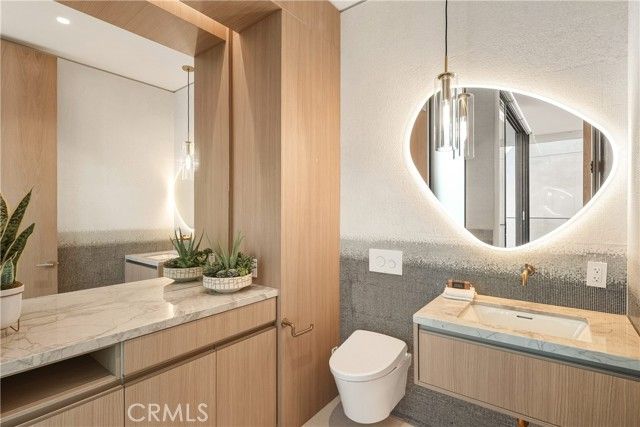 840 Gainsborough, Laguna Beach, CA 92651