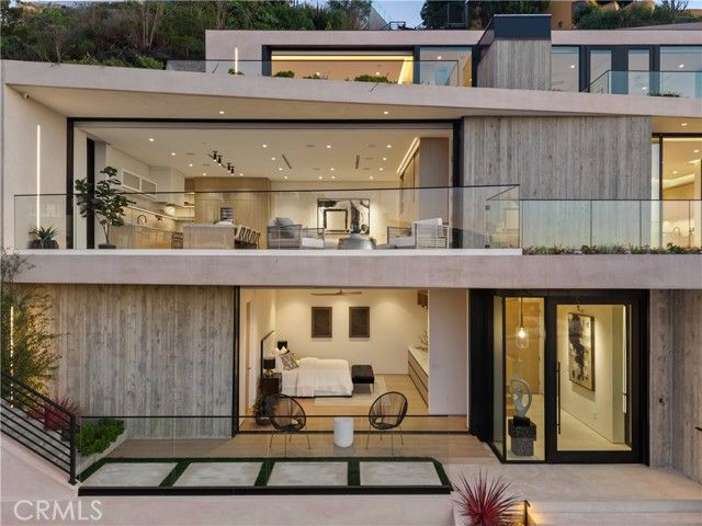 840 Gainsborough, Laguna Beach, CA 92651