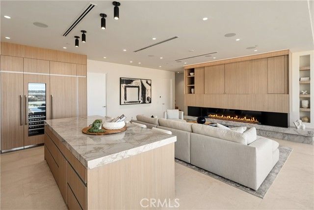 840 Gainsborough, Laguna Beach, CA 92651