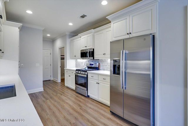 106 Sumter Drive, Canton, MS 39046