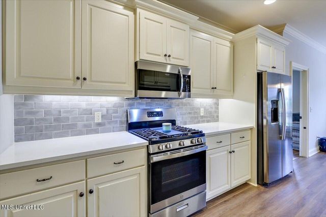 106 Sumter Drive, Canton, MS 39046