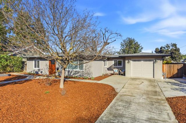 18597 Paseo Pueblo, Saratoga, CA 95070