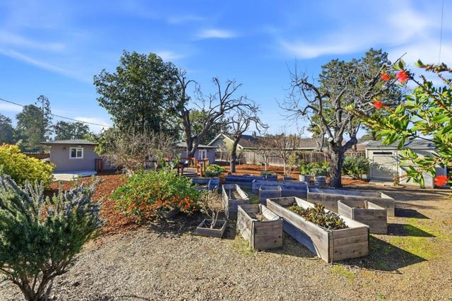 18597 Paseo Pueblo, Saratoga, CA 95070