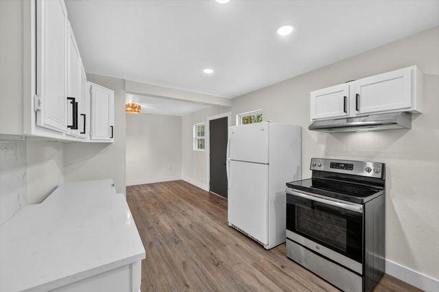 1022 Denton Drive, Euless, TX 76039