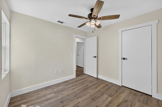 1022 Denton Drive, Euless, TX 76039