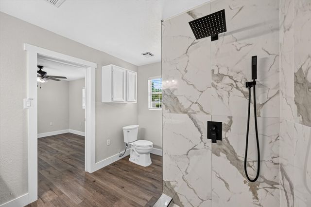 1022 Denton Drive, Euless, TX 76039