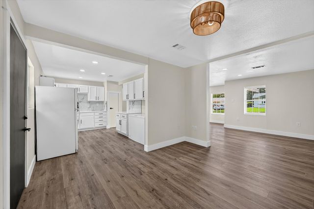 1022 Denton Drive, Euless, TX 76039