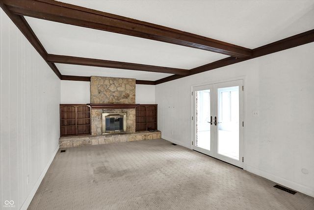 10806 E Lakeshore Drive, Carmel, IN 46033