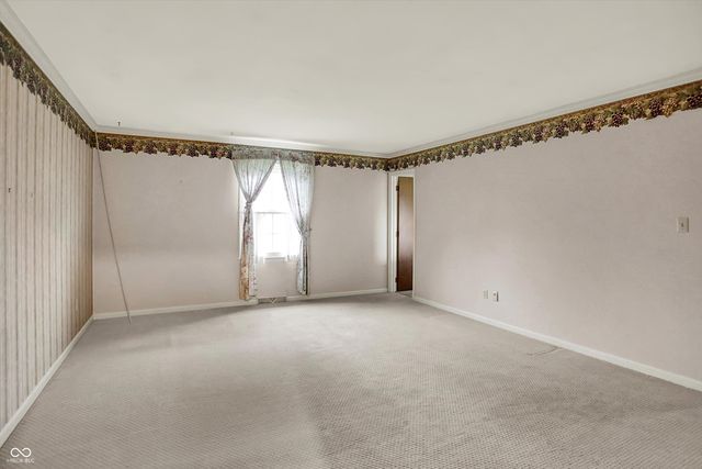 10806 E Lakeshore Drive, Carmel, IN 46033