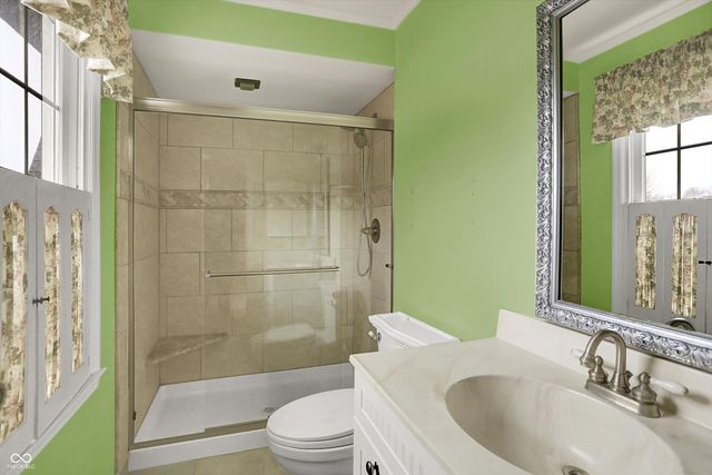 10806 E Lakeshore Drive, Carmel, IN 46033