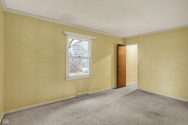 10806 E Lakeshore Drive, Carmel, IN 46033